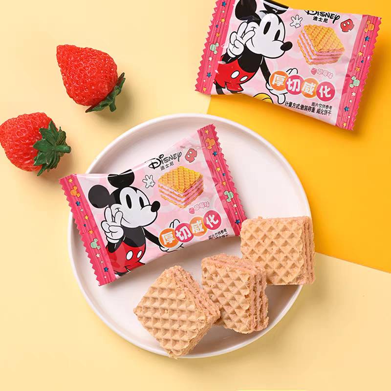 Biscoitos wafer sabor morango turma do Mickey - Disney 26g