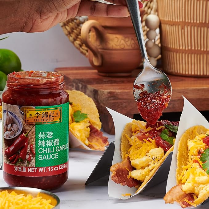 Molho de pimenta com alho - Lee Kum Kee 368g