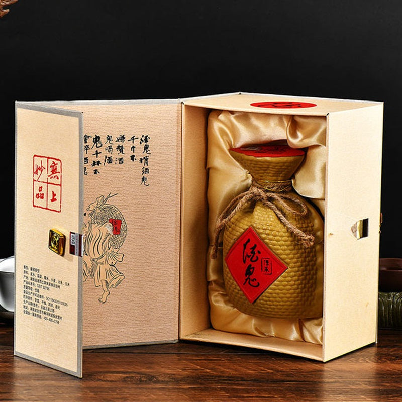 Licor Moutai 52% - JiuGui 500ml