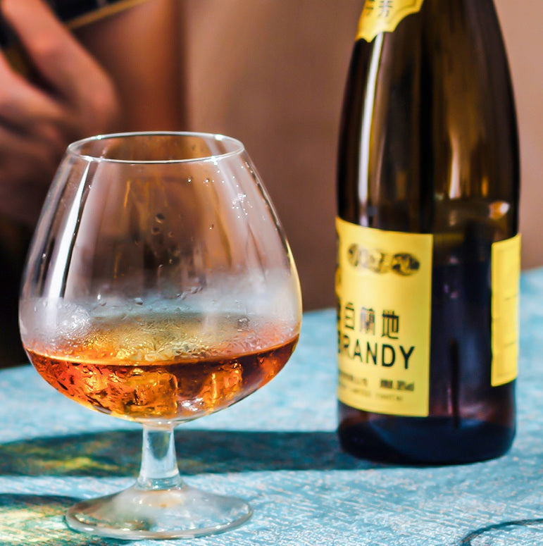 Conhaque Gold Award - ChangYu 750ml