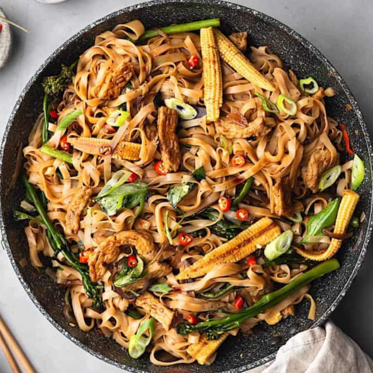 Kit Pad Kee Mao (macarrão de arroz 3mm + limão kaffir)