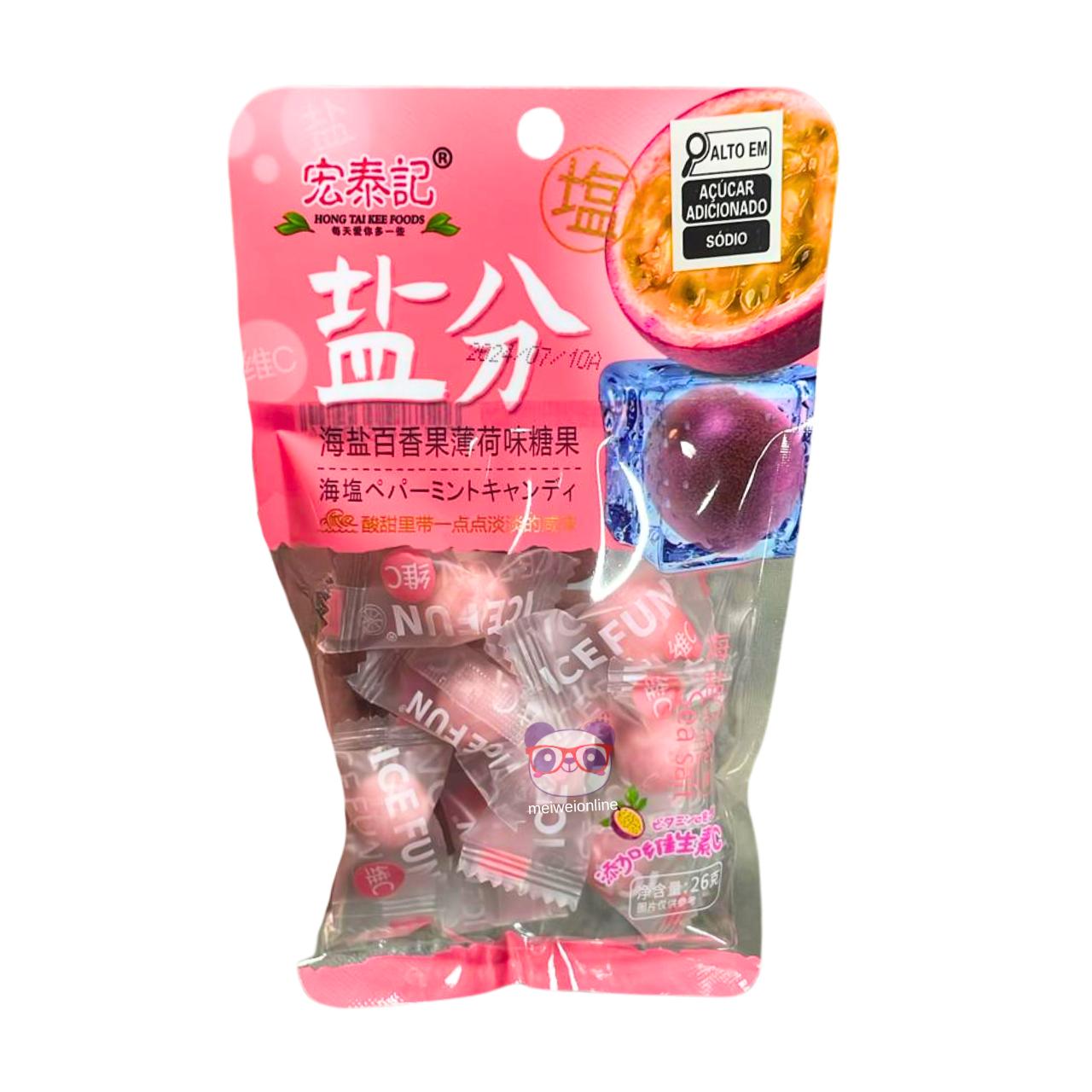 pacote rosa de bala de menta e maracujá com sal marinho