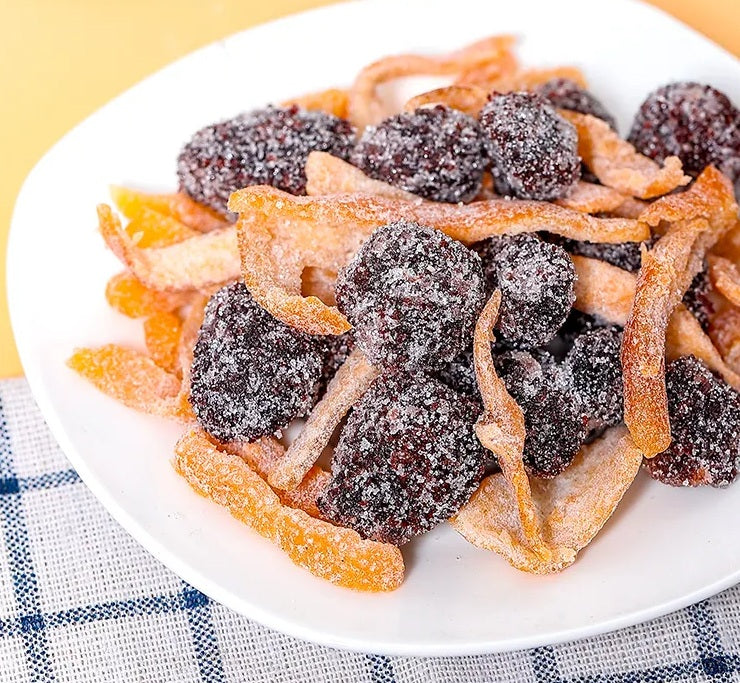 Casca de tangerina e mirtilo cristalizado (Chenpi Binghua Yangmei) - Xue Hai Mei Xiang 85g