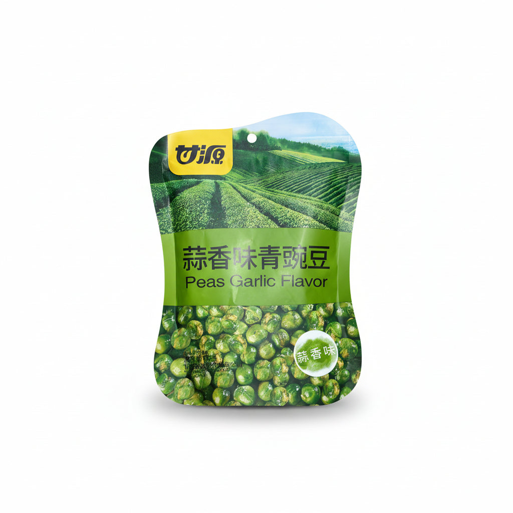 Mei Wei: Ervilhas Torradas Sabor Alho Ganyuan com embalagem verde e foto de campos agricolas
