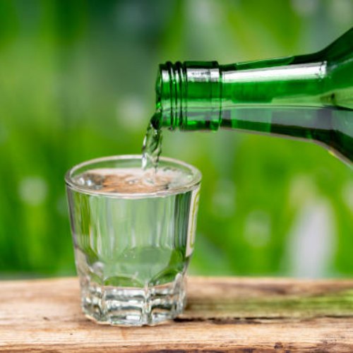 Soju sabor Uva Verde (Green Grape) - Chum Churum 360ml