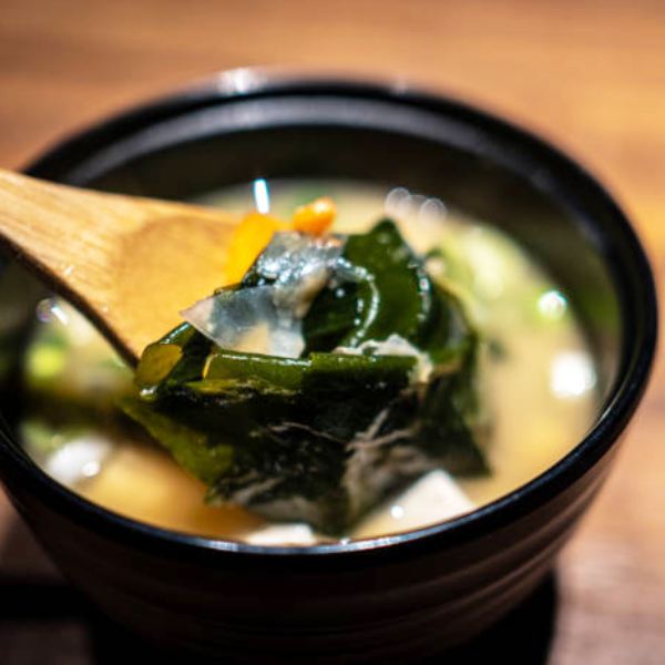 Alga marinha Kombu inteira desidratada - Luoyuan 300g