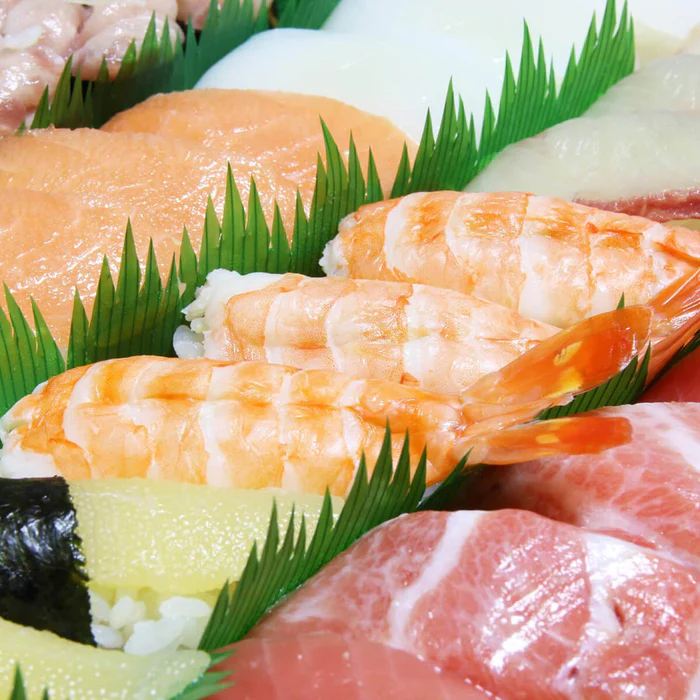 Baran Decorativo Para Sushi e Sashimi 1000 Unidades - バラン | Enfeite de Grama para Pratos Japoneses
