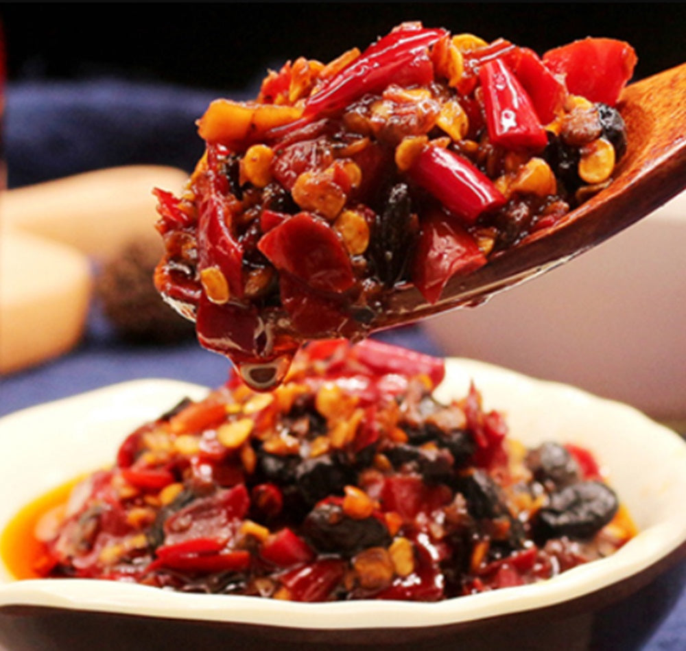 Molho de pimenta com feijão preto - Tan Tan Xiang 280g
