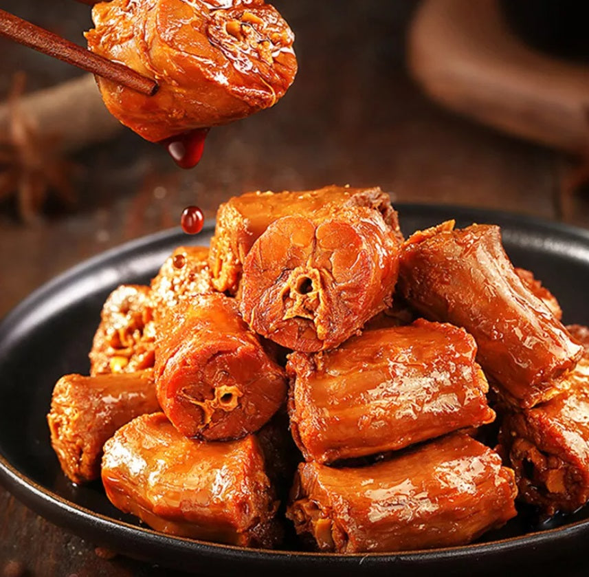 Aperitivo Pescoço de pato picante - Tian Tian Jing Wu 100g