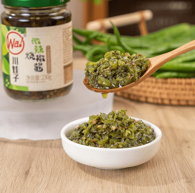 Molho de pimenta verde assada - ChuanWaZi 235g